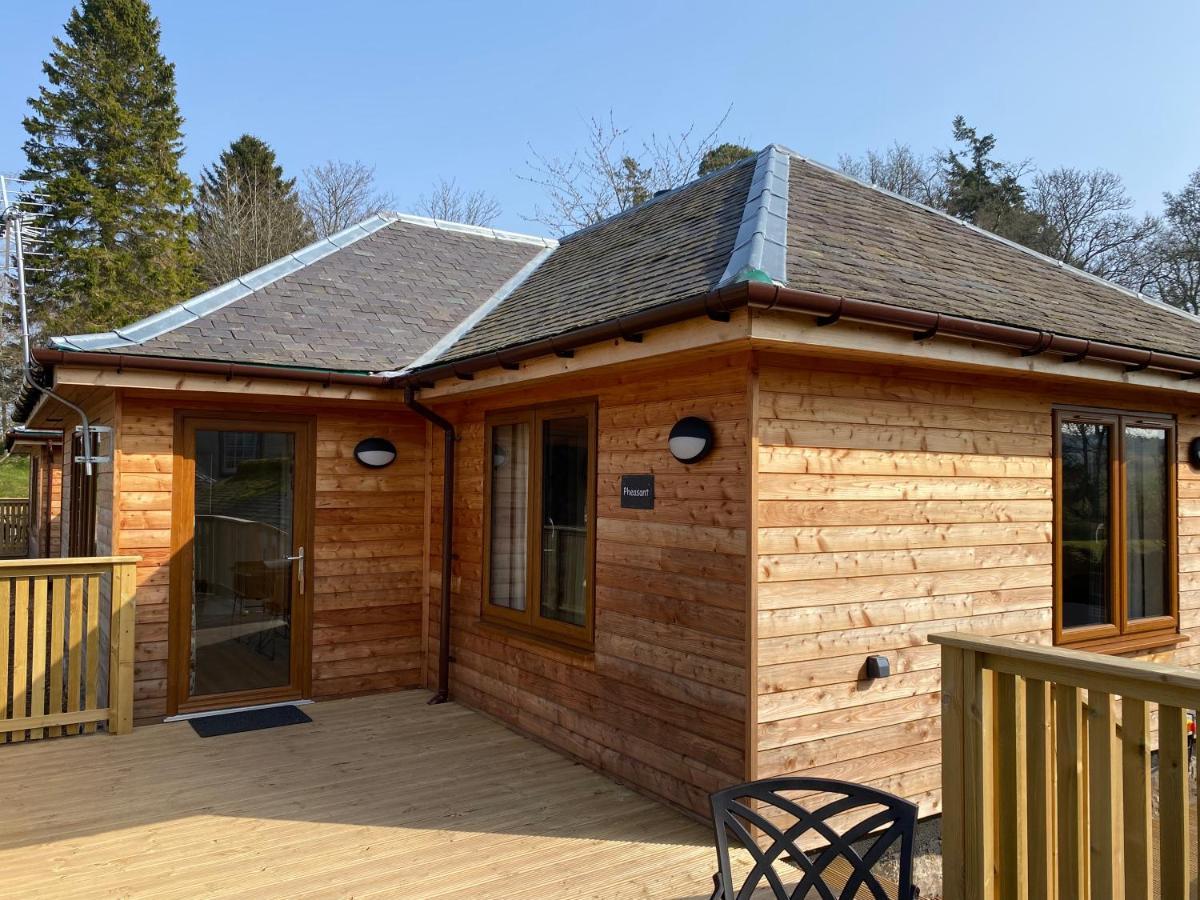 Pheasant Lodge With Hot Tub Forgandenny Exterior foto